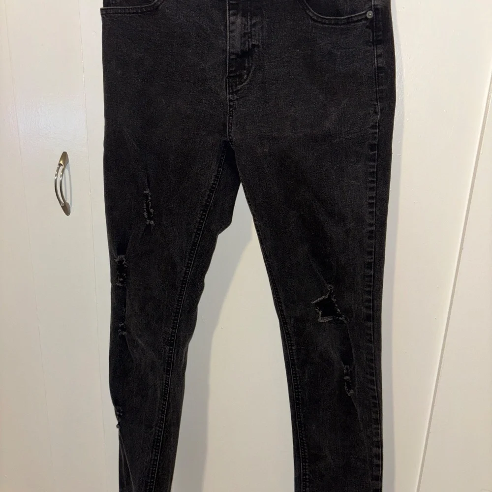 Men’s skinny jeans - 34 x 32 - Picture 2 of 5